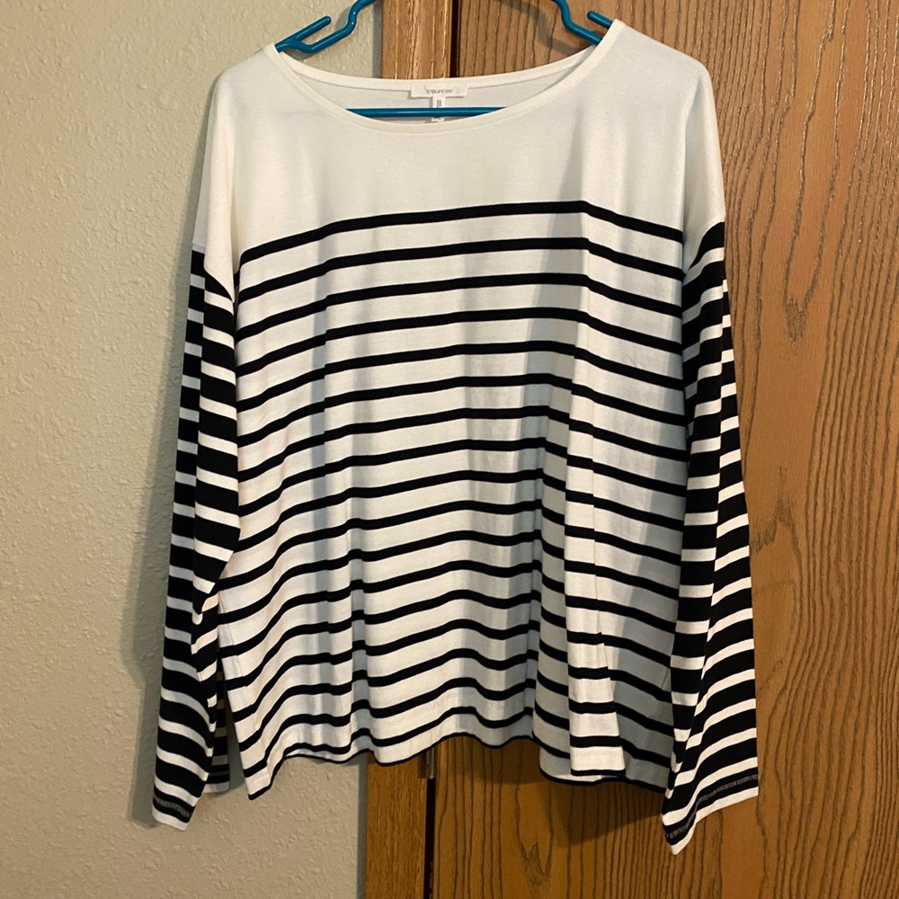Maurice’s Striped Top XL